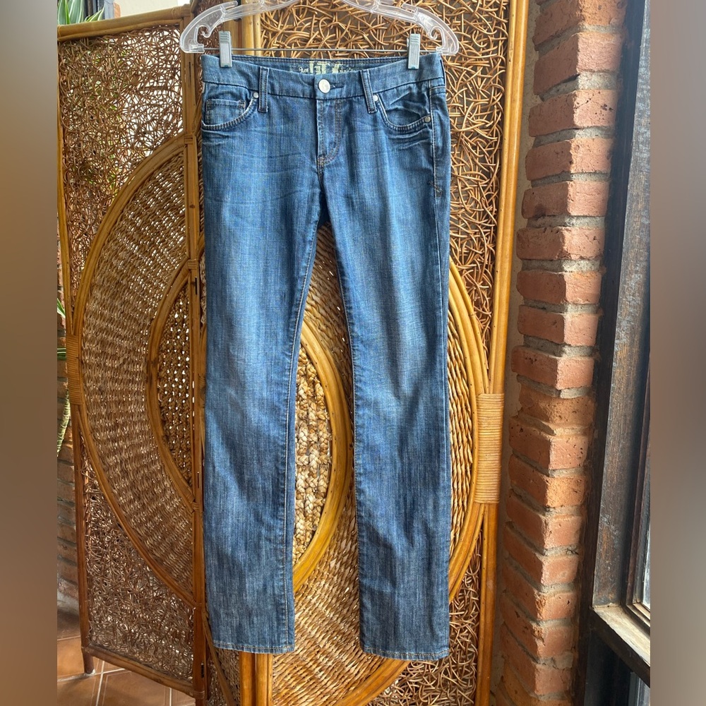 !it Jeans Women's Straight Leg Low Cut Medium Wash Size 27